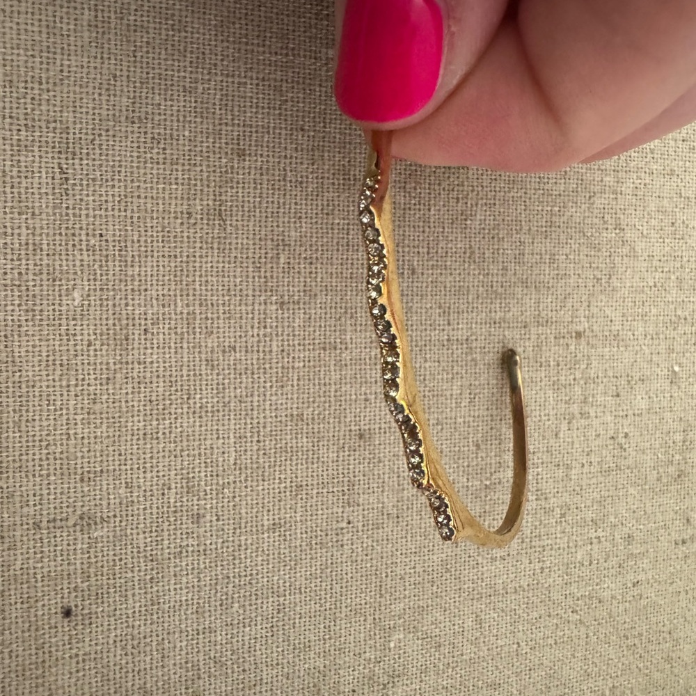 Stella & Dot Gold Pave Chevron Bracelet